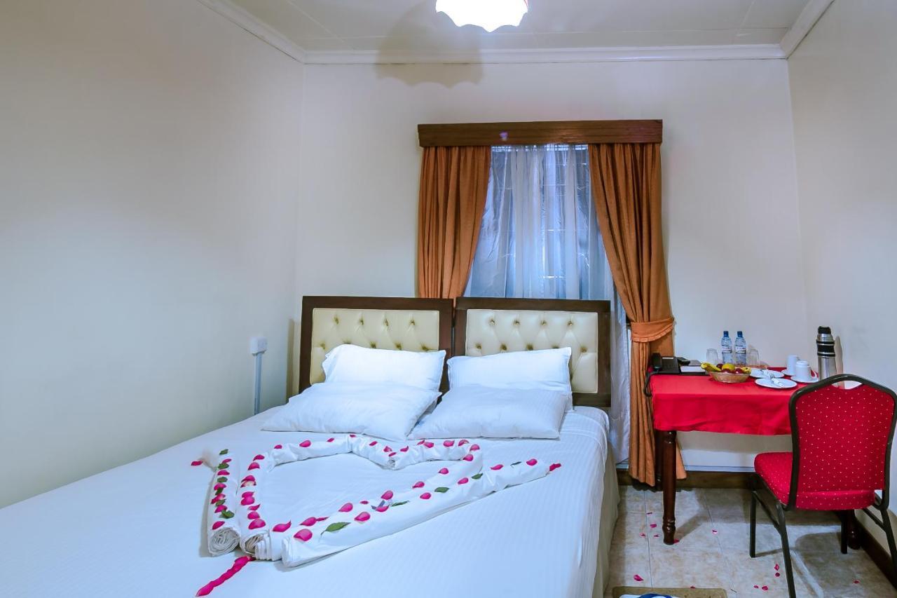 Chak Guesthouse & Conference Center Nairobi Luaran gambar
