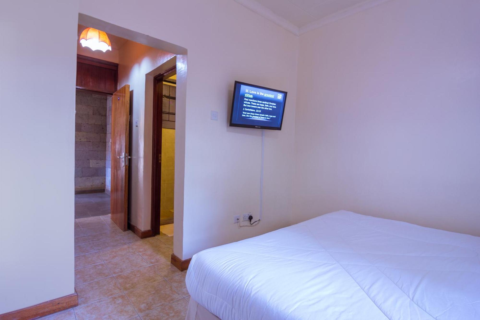 Chak Guesthouse & Conference Center Nairobi Luaran gambar