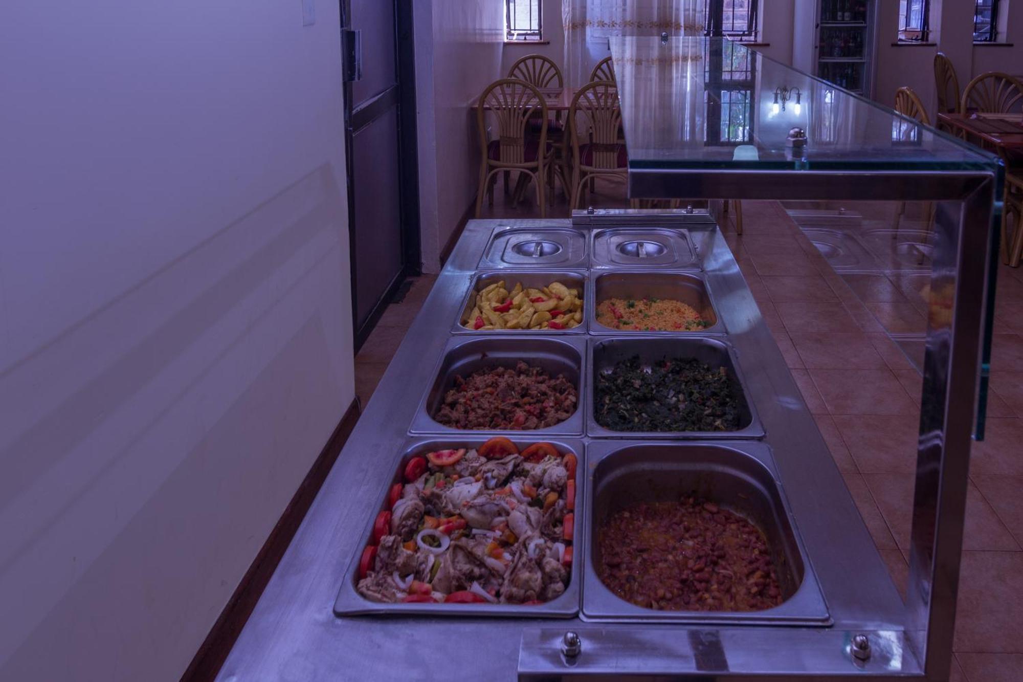 Chak Guesthouse & Conference Center Nairobi Luaran gambar