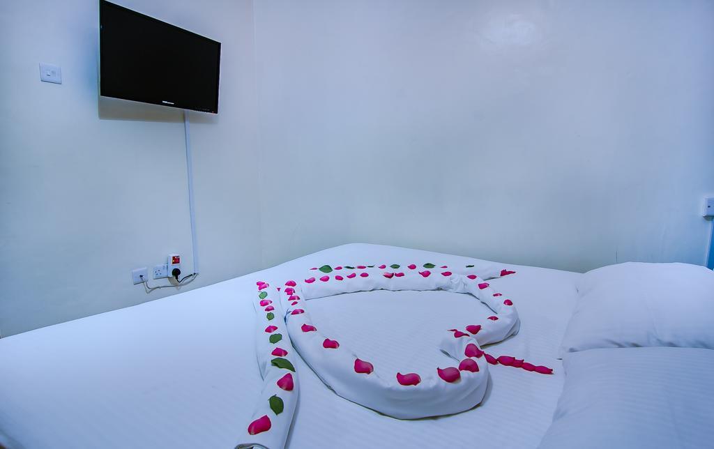 Chak Guesthouse & Conference Center Nairobi Luaran gambar