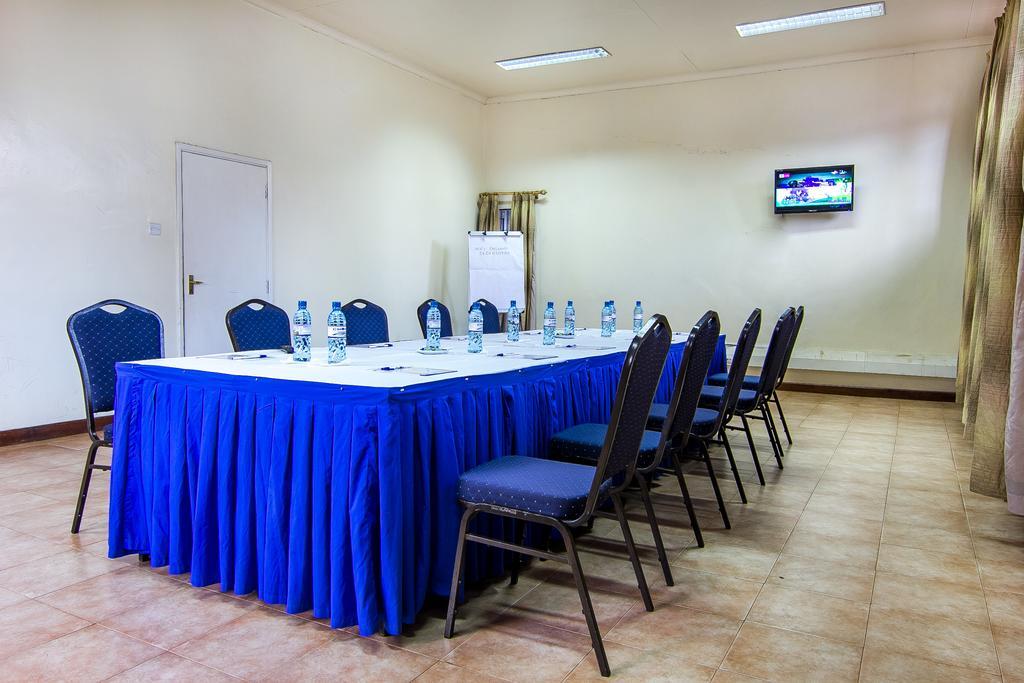 Chak Guesthouse & Conference Center Nairobi Luaran gambar