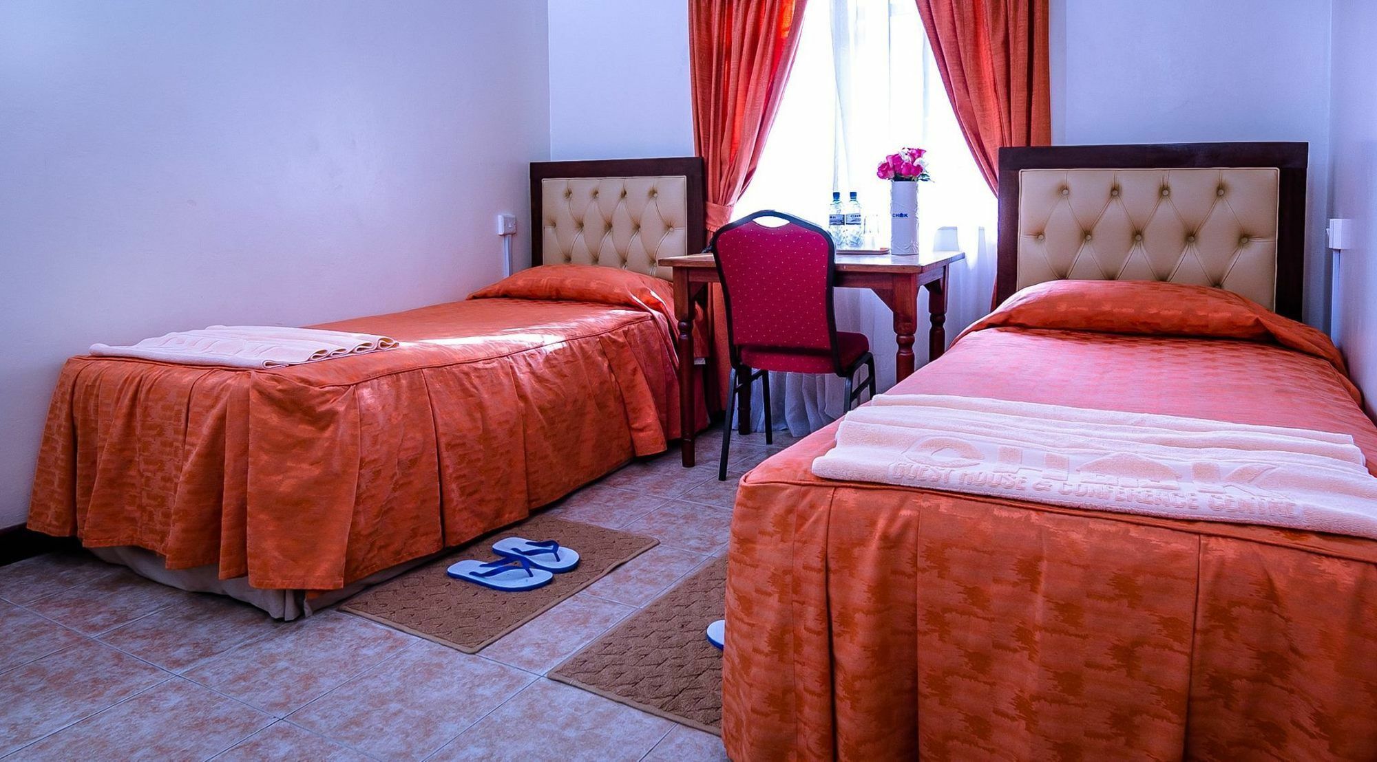 Chak Guesthouse & Conference Center Nairobi Luaran gambar