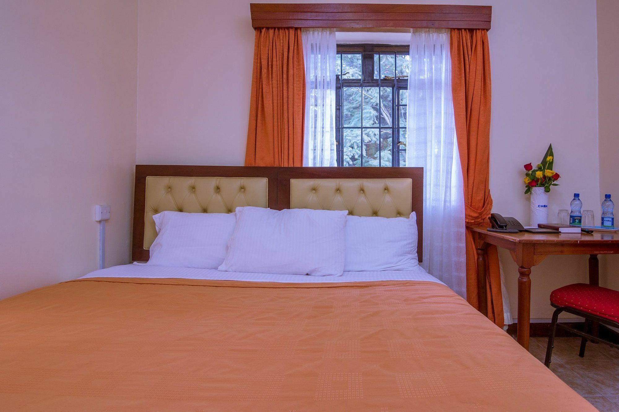 Chak Guesthouse & Conference Center Nairobi Luaran gambar